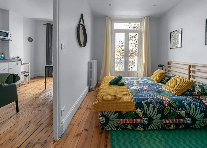 Résidence Celestins - Centre Avec Parking Apartamento *