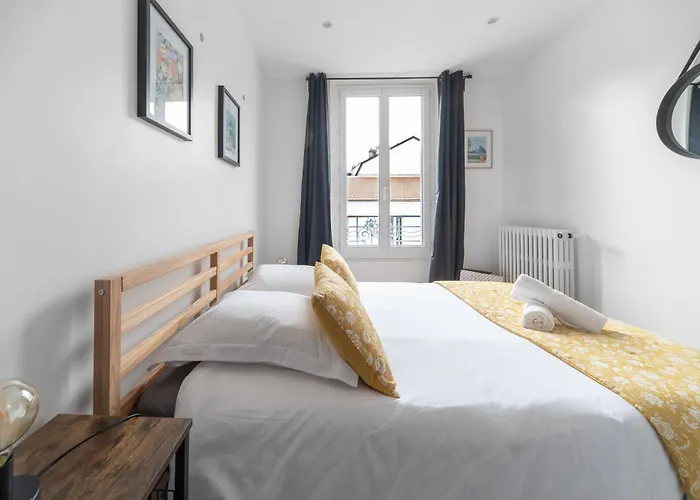 Apartamento Résidence Celestins - Centre Avec Parking *